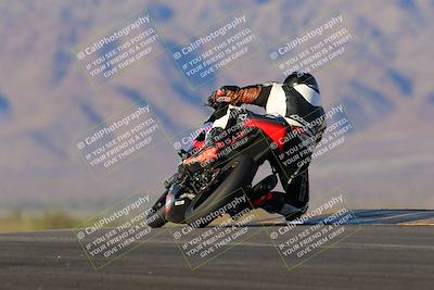 media/Dec-04-2022-CVMA (Sun) [[e38ca9e4fc]]/Race 12 500 Supersport-350 Supersport/